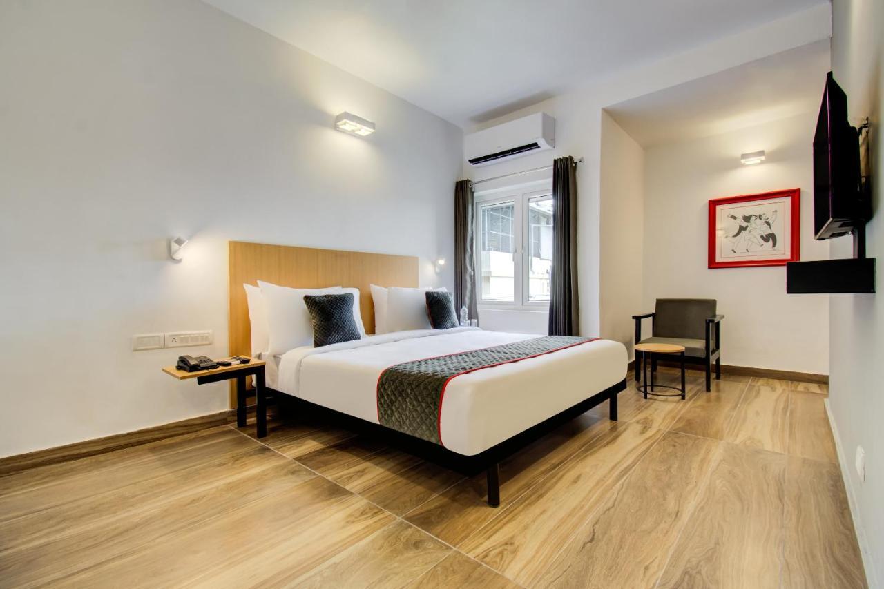 Oyo Townhouse 061 Gcda Kakkanad Signal Hotel Kochi Ngoại thất bức ảnh